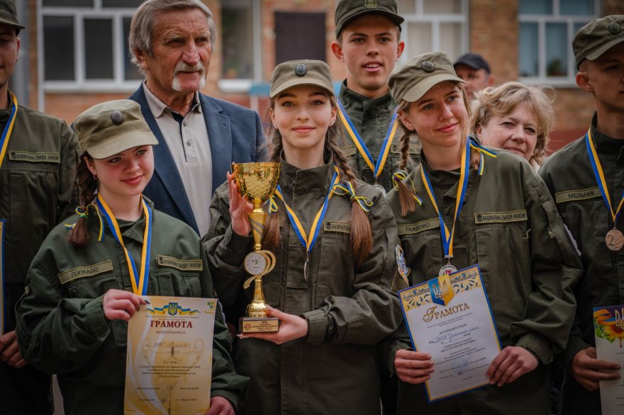 “Достойні нащадки козаків”: гвардійці допомогли в організації та проведенні військово-патріотичної гри “Сокіл” (“Джура”)