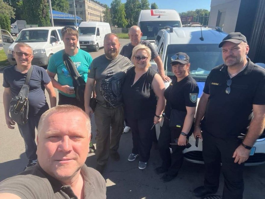 Родина волонтерів Стариченко-Плескач:  роби для перемоги що можеш, з тим що маєш, там де ти є