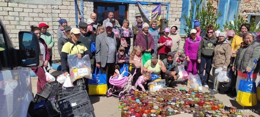 Родина волонтерів Стариченко-Плескач:  роби для перемоги що можеш, з тим що маєш, там де ти є