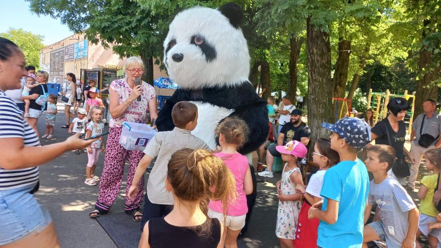 Відпочиваючи допомагаємо: благодійний ярмарок задля збору коштів на ремонт автомобіля Відпочиваючи допомагаємо: благодійний ярмарок задля збору коштів на ремонт автомобіля