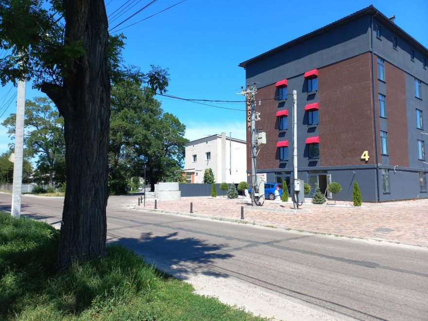 Багатоквартирне майбутнє на вулиці Лисичівка: через що схвильовані мешканці? Багатоквартирне майбутнє на вулиці Лисичівка: через що схвильовані мешканці?