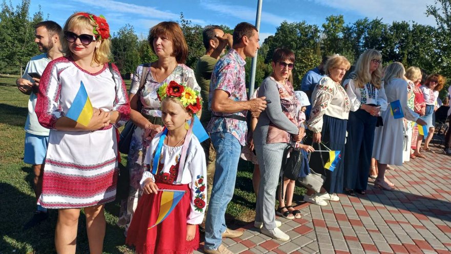 До Дня Прапора у Борисполі відзначили тих, хто наближає Перемогу