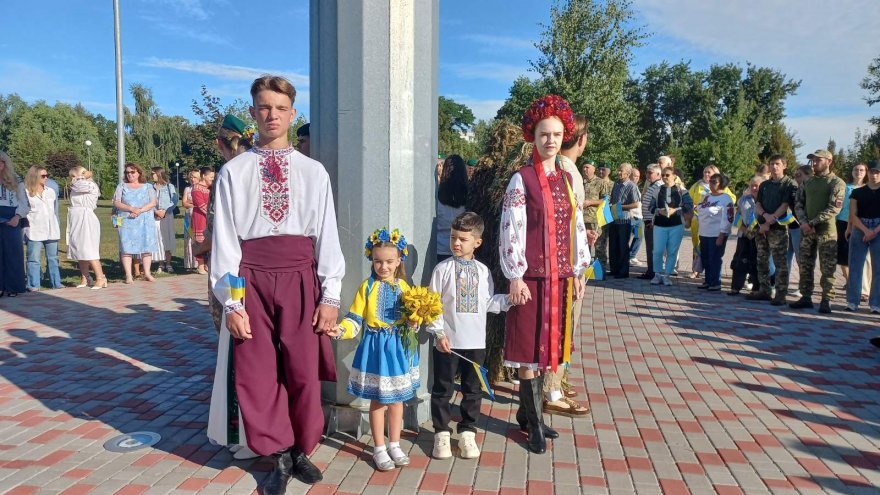 До Дня Прапора у Борисполі відзначили тих, хто наближає Перемогу