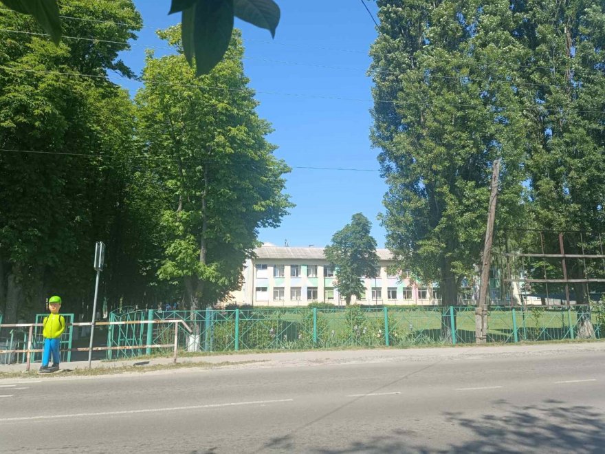 На вул. Момота будуватимуть укриття