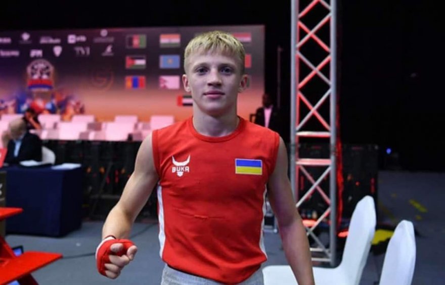 Сергій Артеменко пробився до фіналу чемпіонату Азії з боксу (відео)