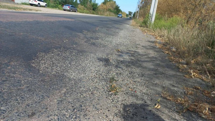 Дорогу на Глибоке частково відремонтували