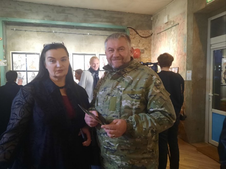«IV CTIHA» — виставка сценографії та театральних костюмів у Борисполі «IV CTIHA» — виставка сценографії та театральних костюмів у Борисполі
