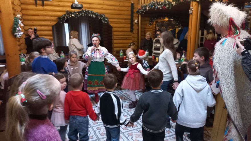 Різдвяна казка на сучасний лад — свято бориспільським дітям від захисників 