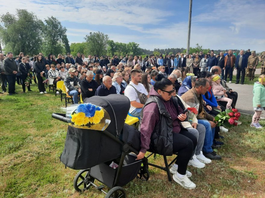 В Іванкові відбулося відкриття Алеї пам’яті В Іванкові відбулося відкриття Алеї пам’яті