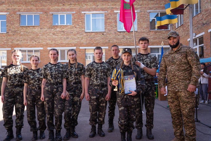 Гвардійці підтримали юних учасників військово-патріотичної гри «Сокіл» (Джура) Гвардійці підтримали юних учасників військово-патріотичної гри «Сокіл» (Джура)