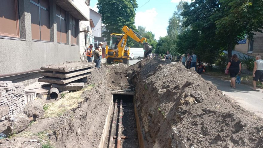 Триває модернізація теплових мереж у центрі Борисполя Триває модернізація теплових мереж у центрі Борисполя