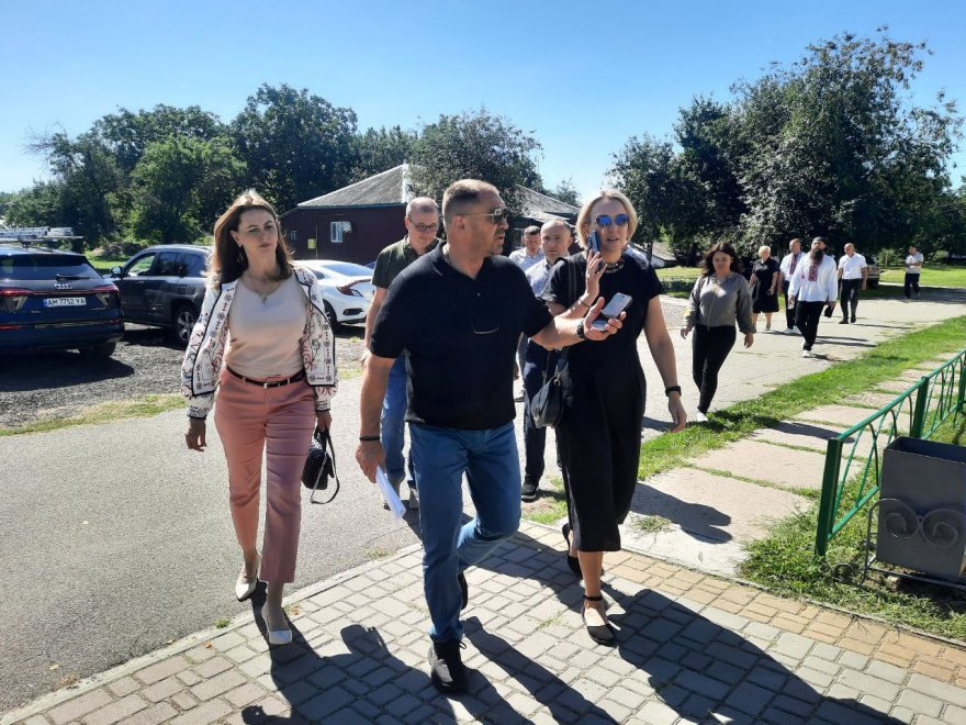 Відкриття Алеї героїв в Глибокому та зустріч представників Бориспільської міської ради з громадою Відкриття Алеї героїв в Глибокому та зустріч представників Бориспільської міської ради з громадою