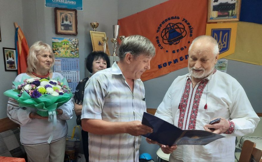 Виконавчий комітет, міська рада ветеранів України та  ГО «Союз Чорнобиль України» привітали з 85-річчям Анатолія Ліхого