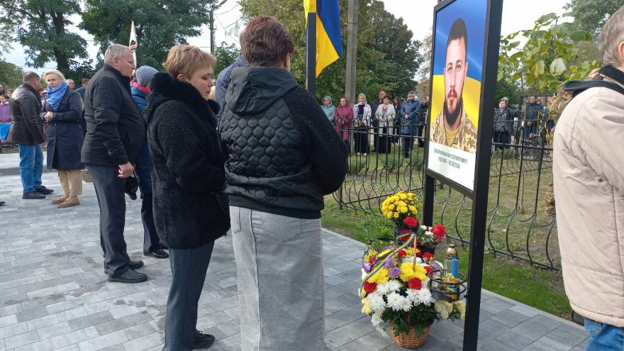 У свято Покрови Пресвятої Богородиці у селі Кучаків відкрили Алею Слави У свято Покрови Пресвятої Богородиці у селі Кучаків відкрили Алею Слави