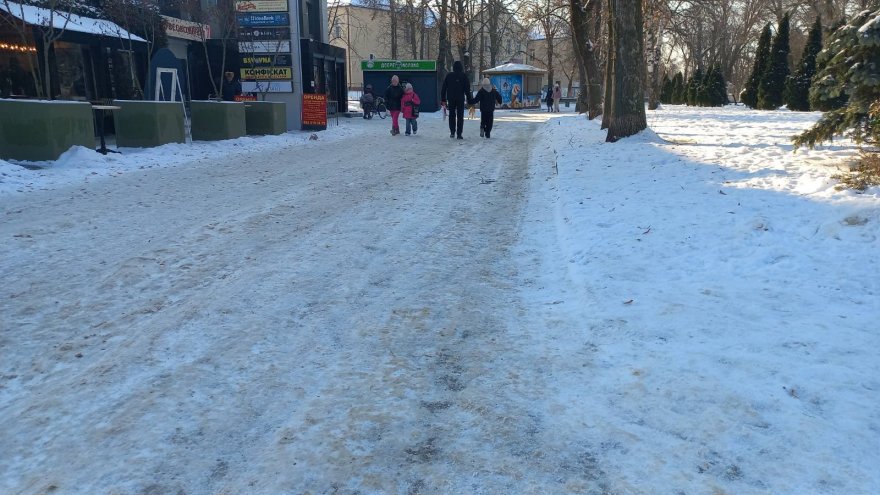 Бориспіль у льодовому полоні: чи винуваті комунальники?