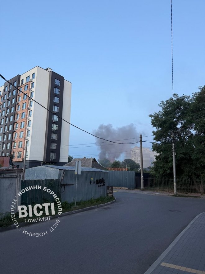 Бориспіль 3 вересня: після ворожої атаки — влучання, пожежа та постраждалі